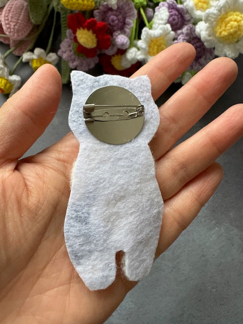 Kitty Cat with Gold fish Brooch/Pin