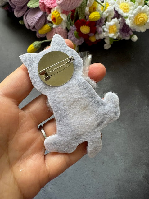 Gray Kitty Cat with Bread Brooch/Pin
