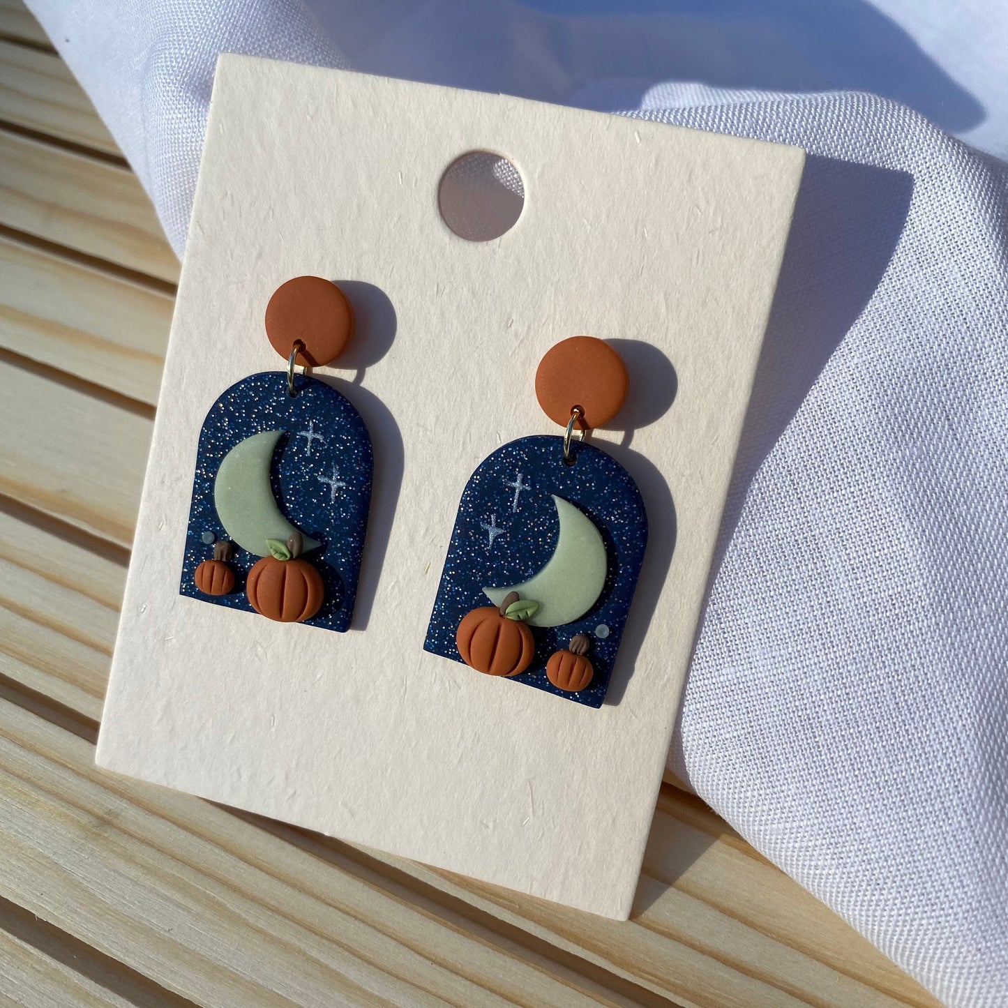 Halloween night with moon and Pumpkin/Polymer Clay handmade arch earrings/s925 sterling sliver mod clay