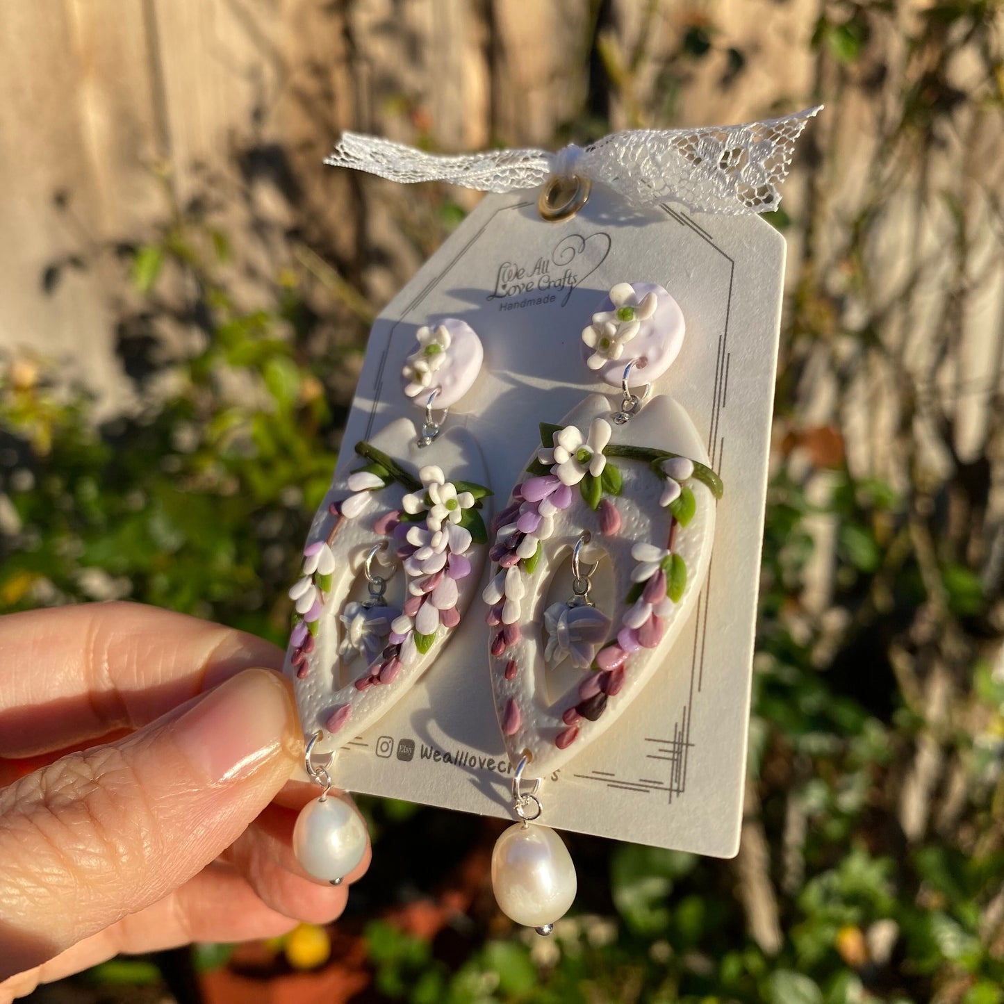 Purple Wisteria branch bouquet Polymer Clay handmade stud earrings/Flower jewelry/Wedding flower earrings/bride and bridesmaid studs