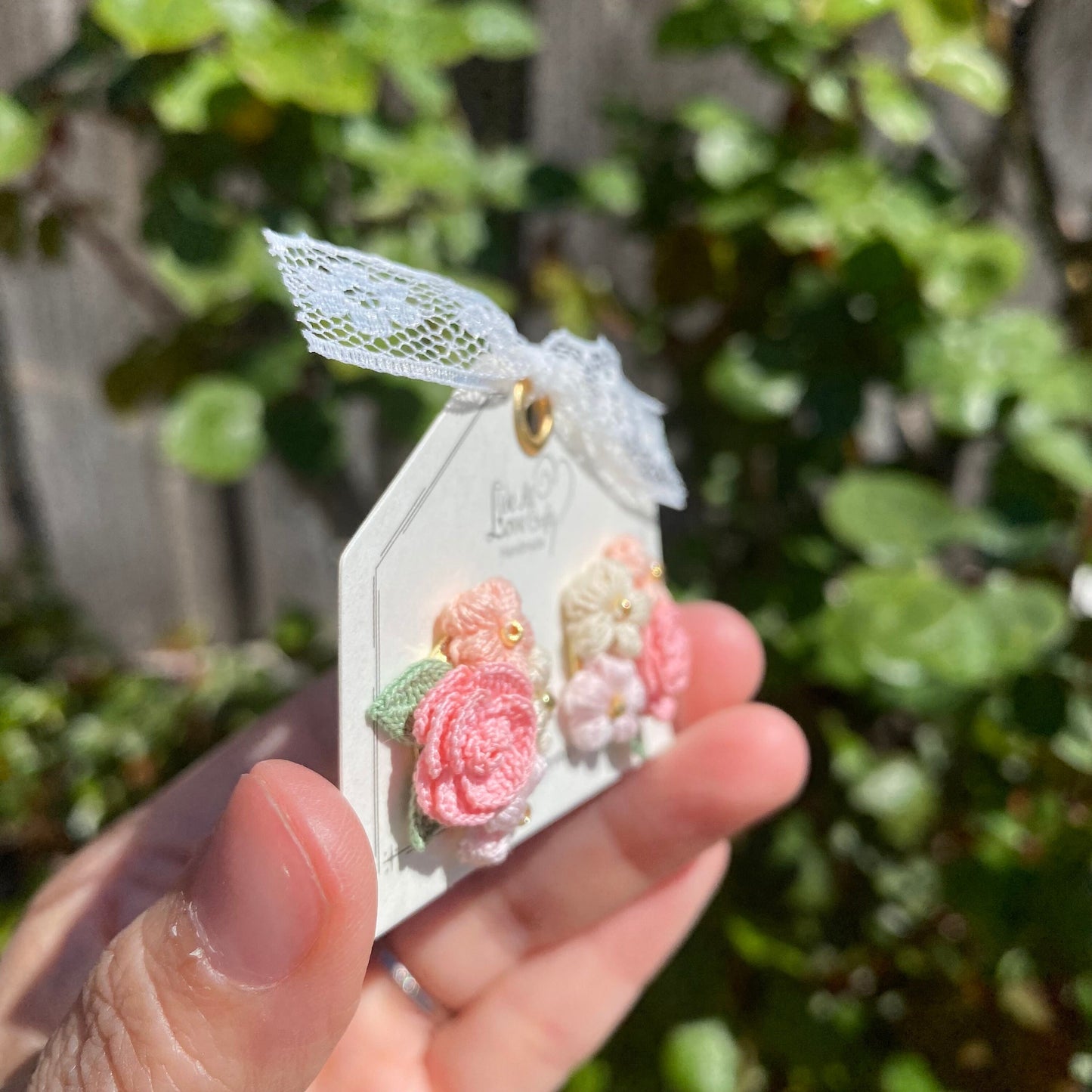 Pink Floral bouquet bundle Studs/Microcrochet/14k gold earrings/Spring gift for her/Knitting handmade jewelry/Retro vintage/Ship from US
