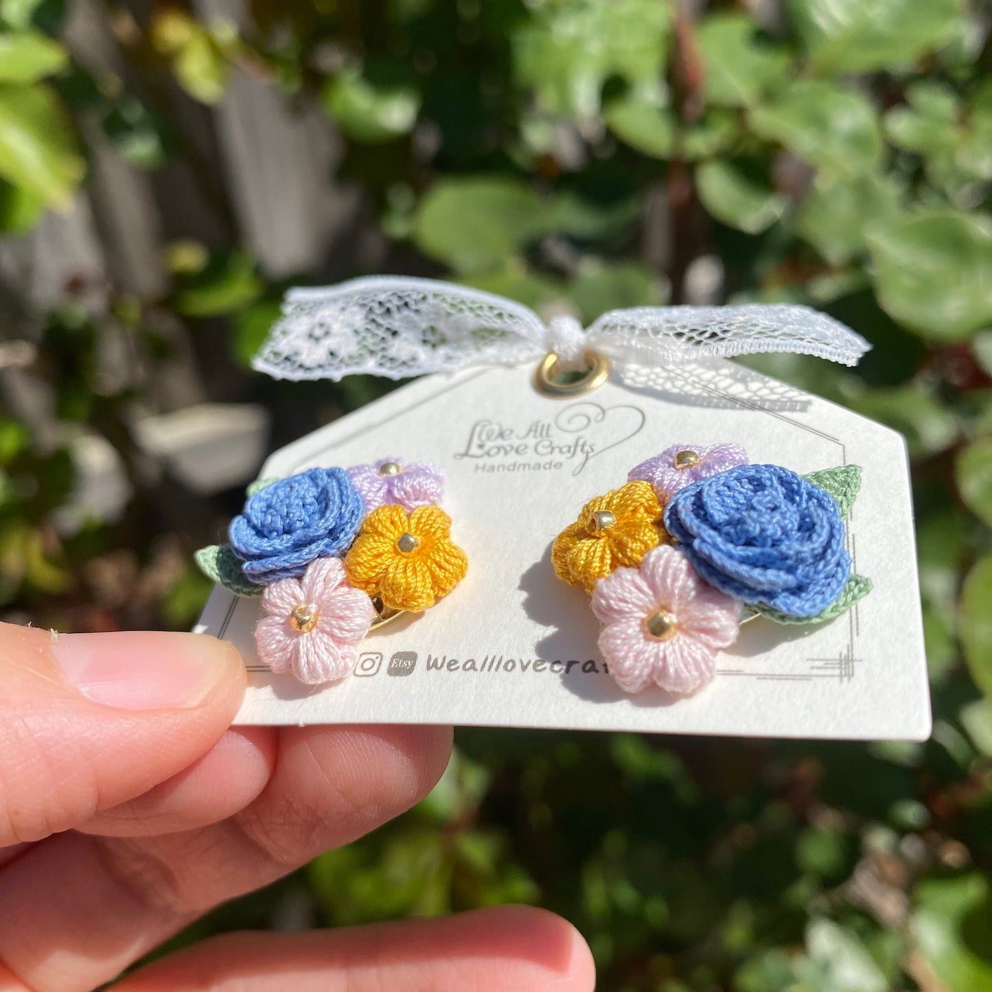 Blue Floral bouquet bundle Studs/Microcrochet/14k gold earrings/Spring gift for her/Knitting handmade jewelry/Retro vintage/Ship from US