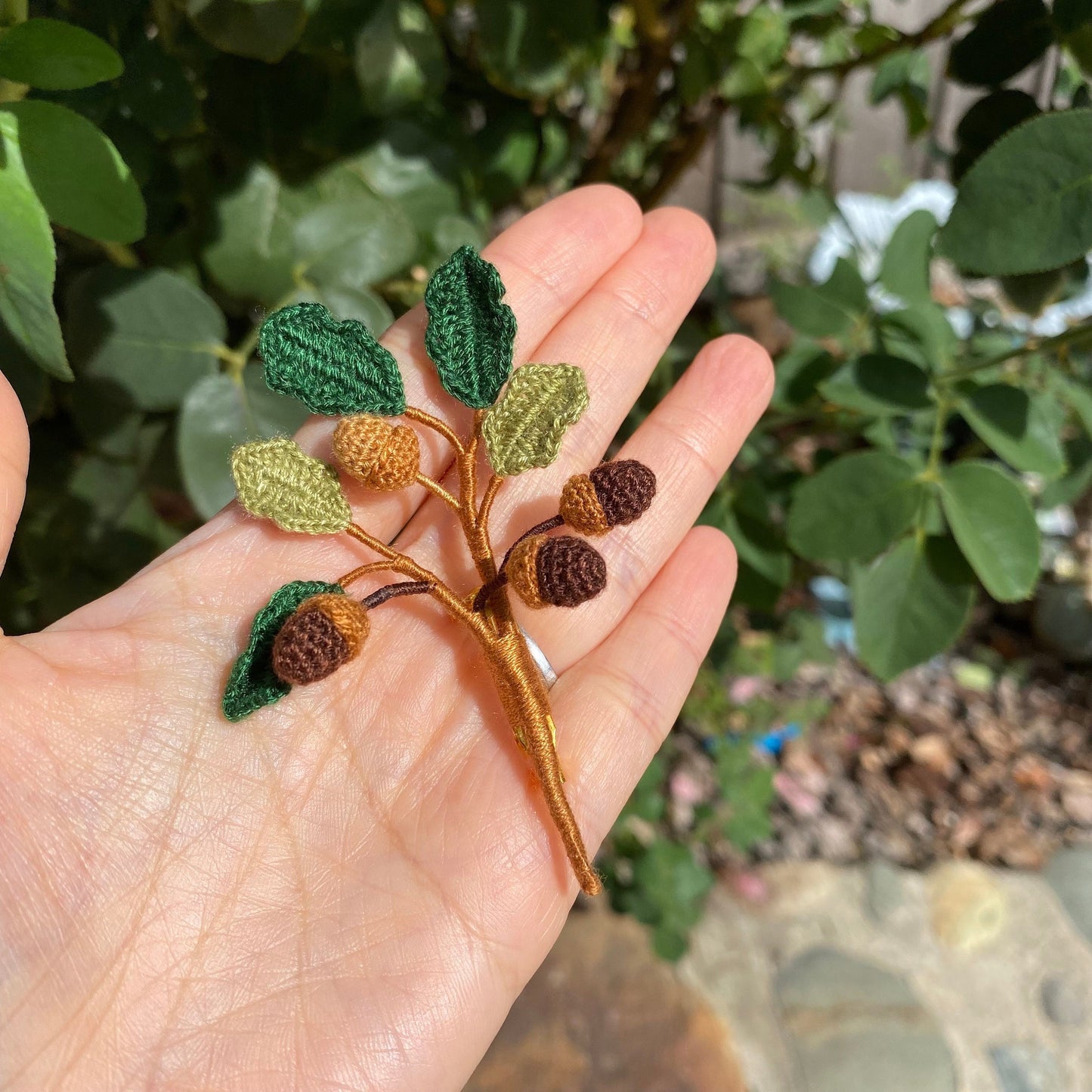Christmas Acorn branch crochet brooch/Micro crochet /Handmade fall Winter embroidery jewelry/Christmas gift for her