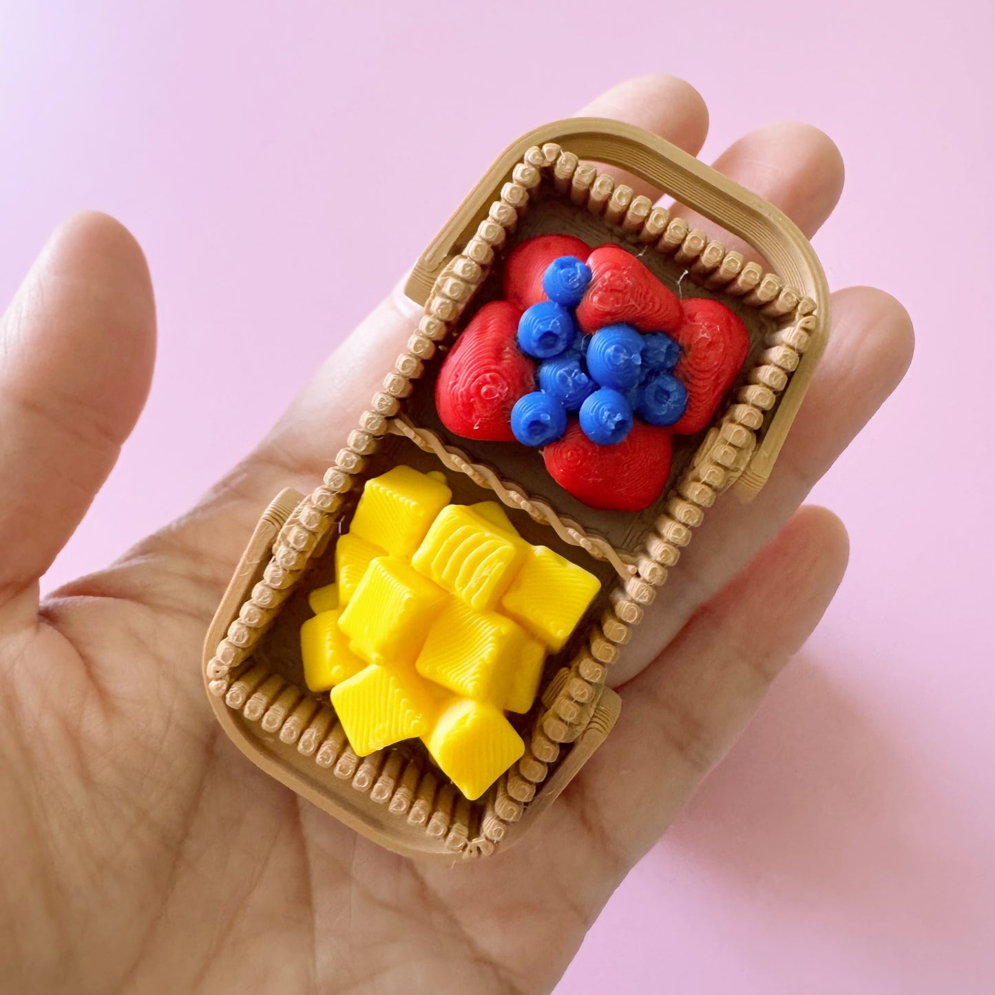 Picnic Basket Clicker 🧺🍓🧀