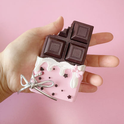 🎀 Pink Chocolate Bar Clicker