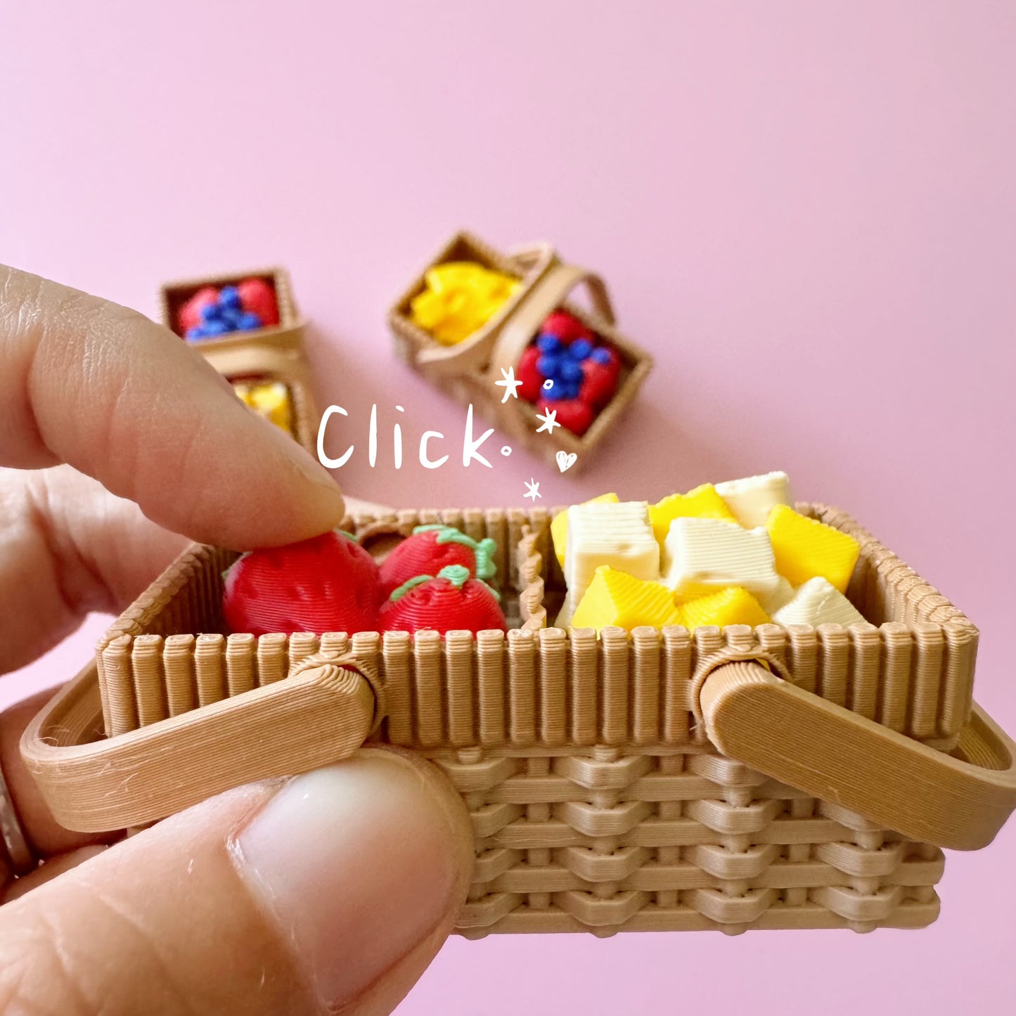 Picnic Basket Clicker 🧺🍓🧀