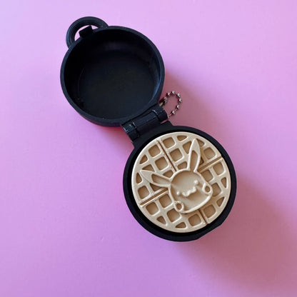 Pokemon Waffle Maker - Poké ball