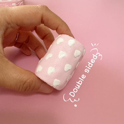 💗 Pastel Heart Confetti Cake Roll Clicker