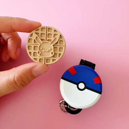 Pokemon Waffle Maker - Poké ball