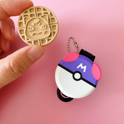 Pokemon Waffle Maker - Poké ball