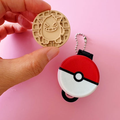 Pokemon Waffle Maker - Poké ball