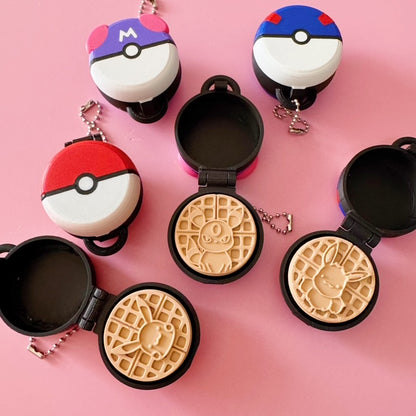 Pokemon Waffle Maker - Poké ball
