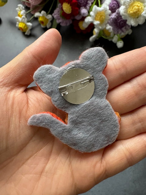 Cute Fox Brooch/Pin