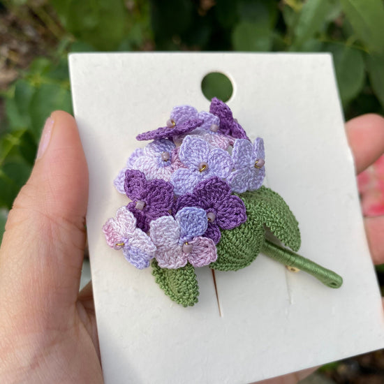 Purple hydrangea flower crochet brooch/Micro crochet /Handmade embroidery jewelry/gift for her birthday wedding anniversary