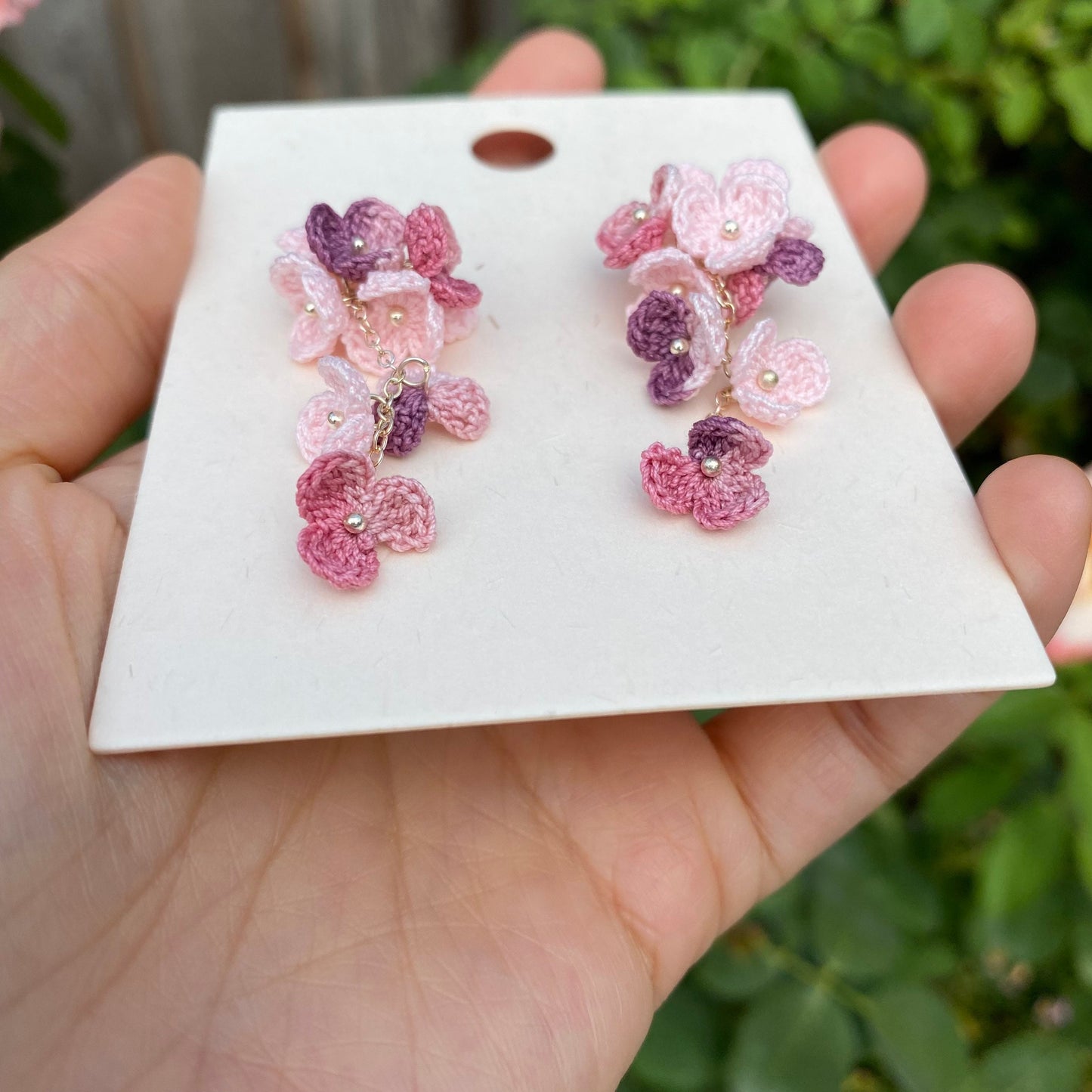 Load image into Gallery viewer, Pink ombre flower cluster crochet dangle earrings/Microcrochet/14k gold/gift for her/Knitting handmade jewelry

