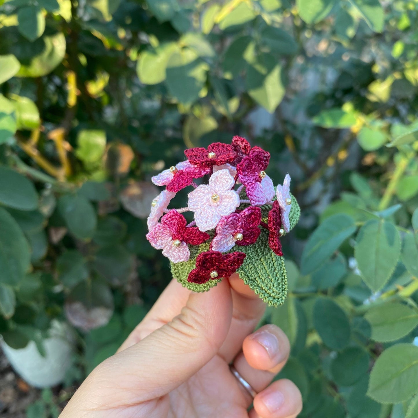 Red and pink hydrangea flower crochet brooch/Micro crochet /Handmade embroidery jewelry/gift for her birthday wedding anniversary