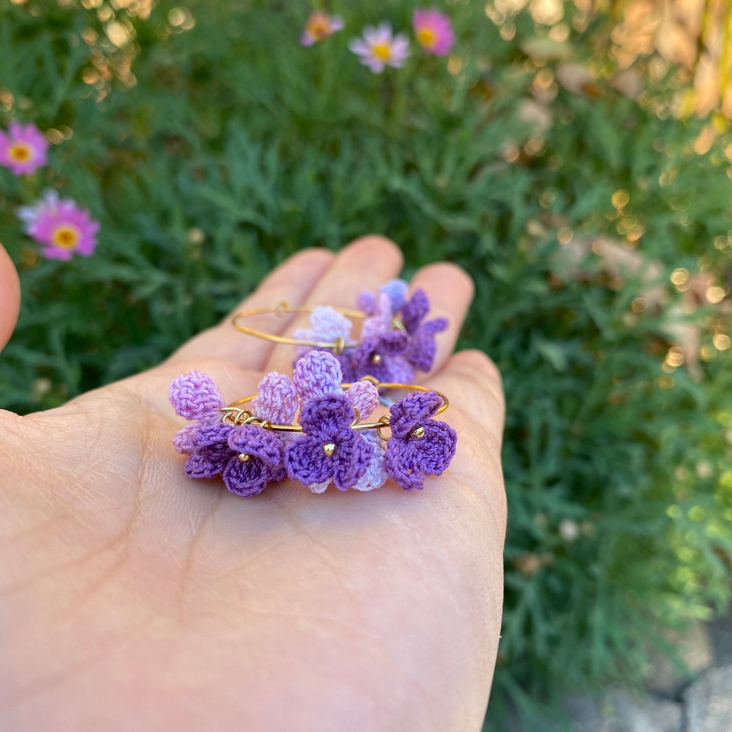 Purple ombre flower cluster crochet hoop earrings/Microcrochet/14k gold/gift for her/Knitting handmade jewelry