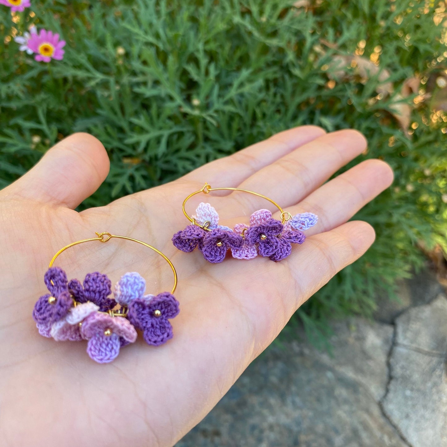 Purple ombre flower cluster crochet hoop earrings/Microcrochet/14k gold/gift for her/Knitting handmade jewelry