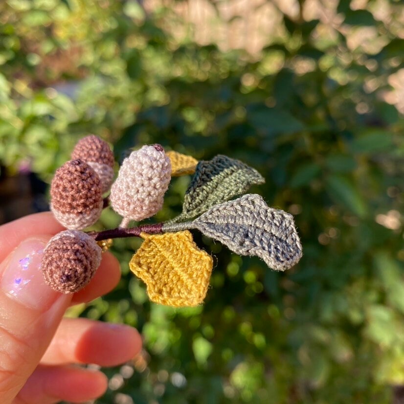 Christmas Acorn branch crochet brooch/Micro crochet /Handmade fall Winter embroidery jewelry/Christmas gift for her