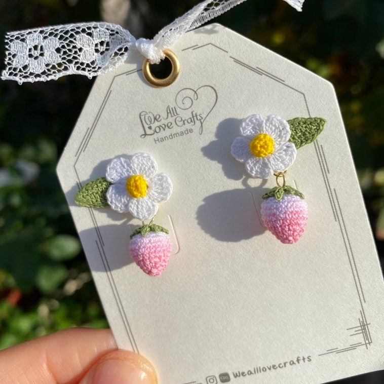 Pink Strawberry flower crochet stud earrings/Microcrochet/14k gold jewelry/Summer fruit gift for her/Ship from US