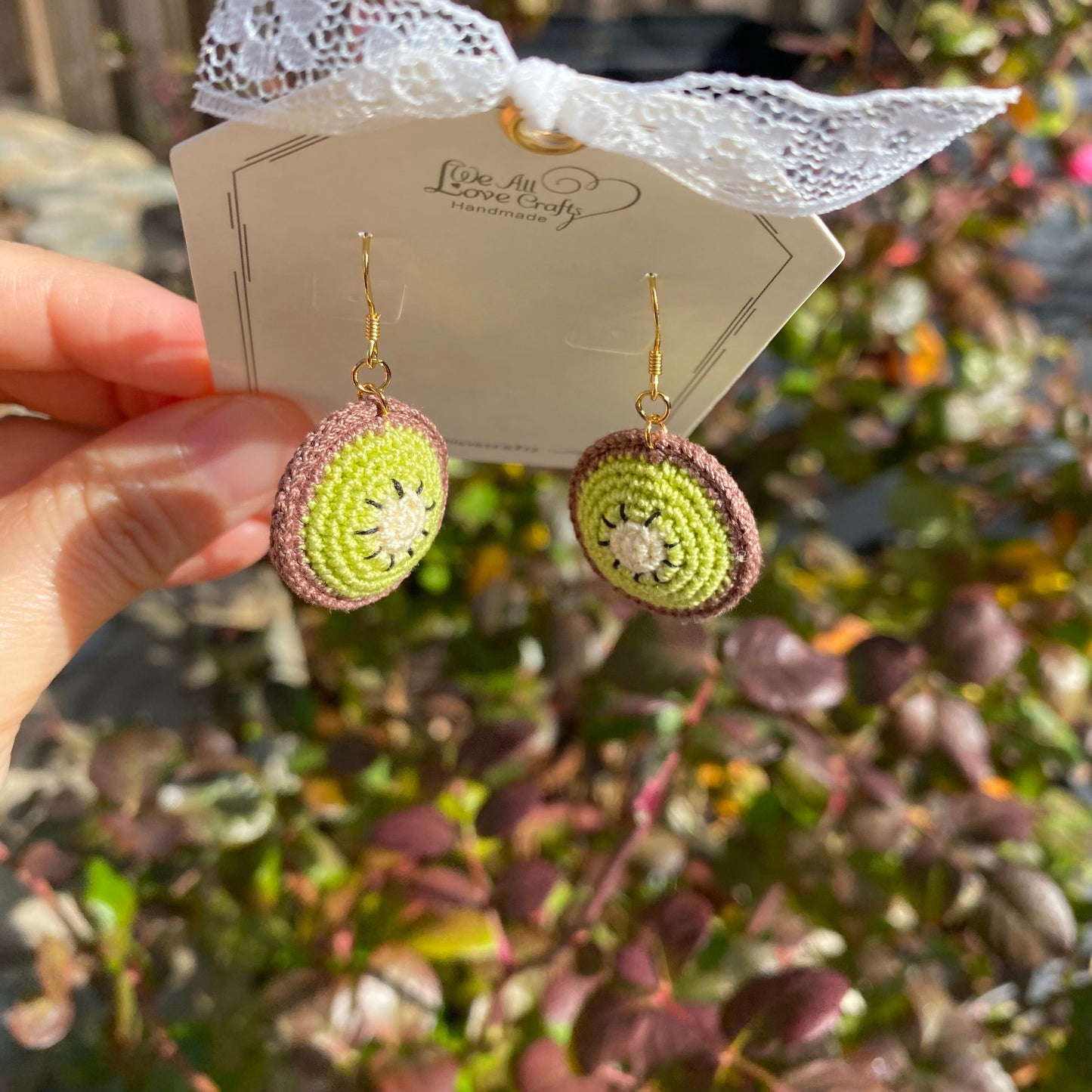 Green Kiwi fruit slice crochet dangled earrings/Microcrochet/14k gold jewelry/Summer fruit gift for her/Ship from US