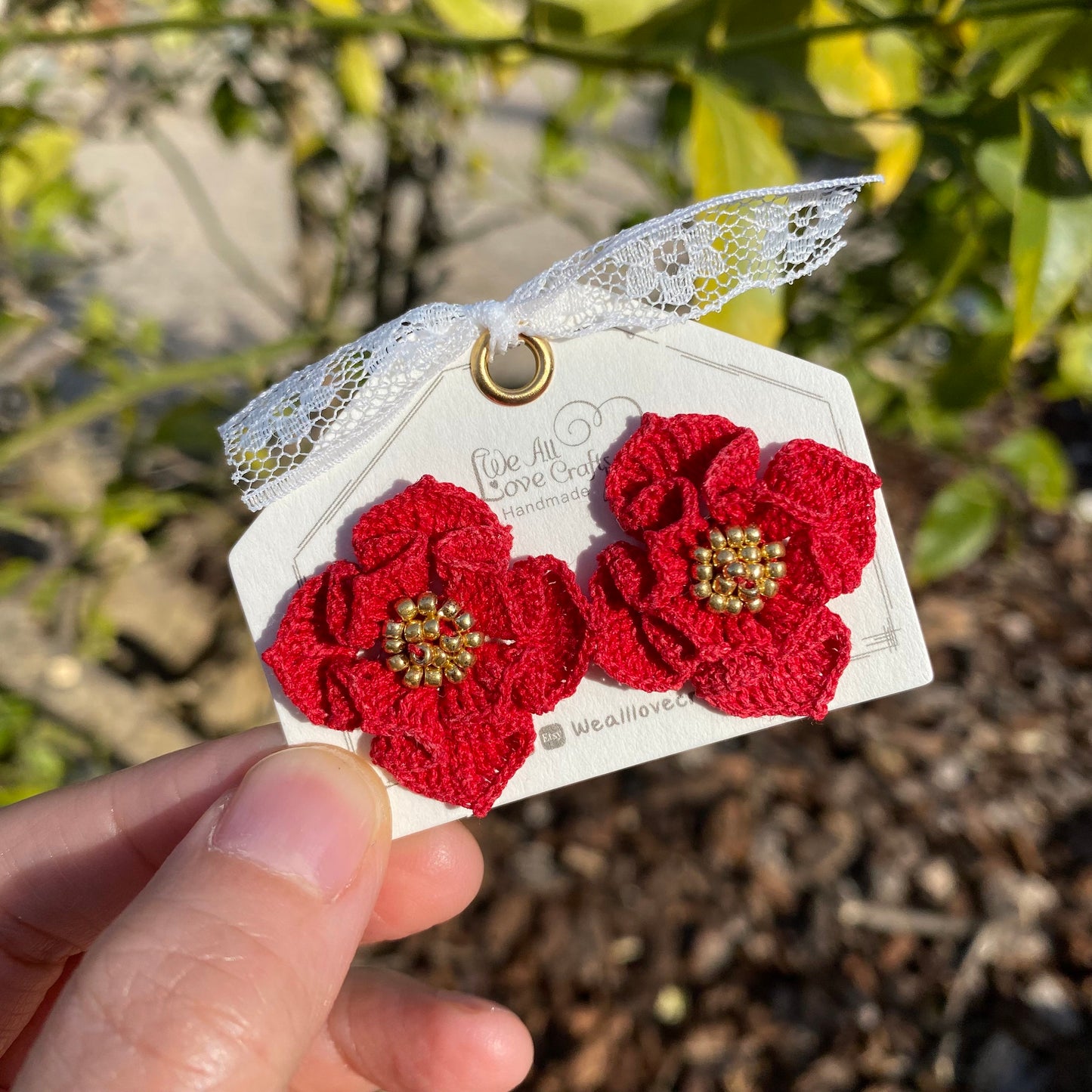 Red crochet flower with gold beads stud earrings/Microcrochet/14k gold/gift for her/kitted twine/Knitting handmade jewelry/Ship from US