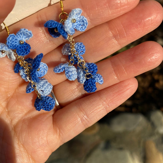Load image into Gallery viewer, Dark Blue ombre flower cluster crochet dangle hook earrings/Micro crochet/14k gold/gift for her/Knitting handmade jewelry/Ship from US
