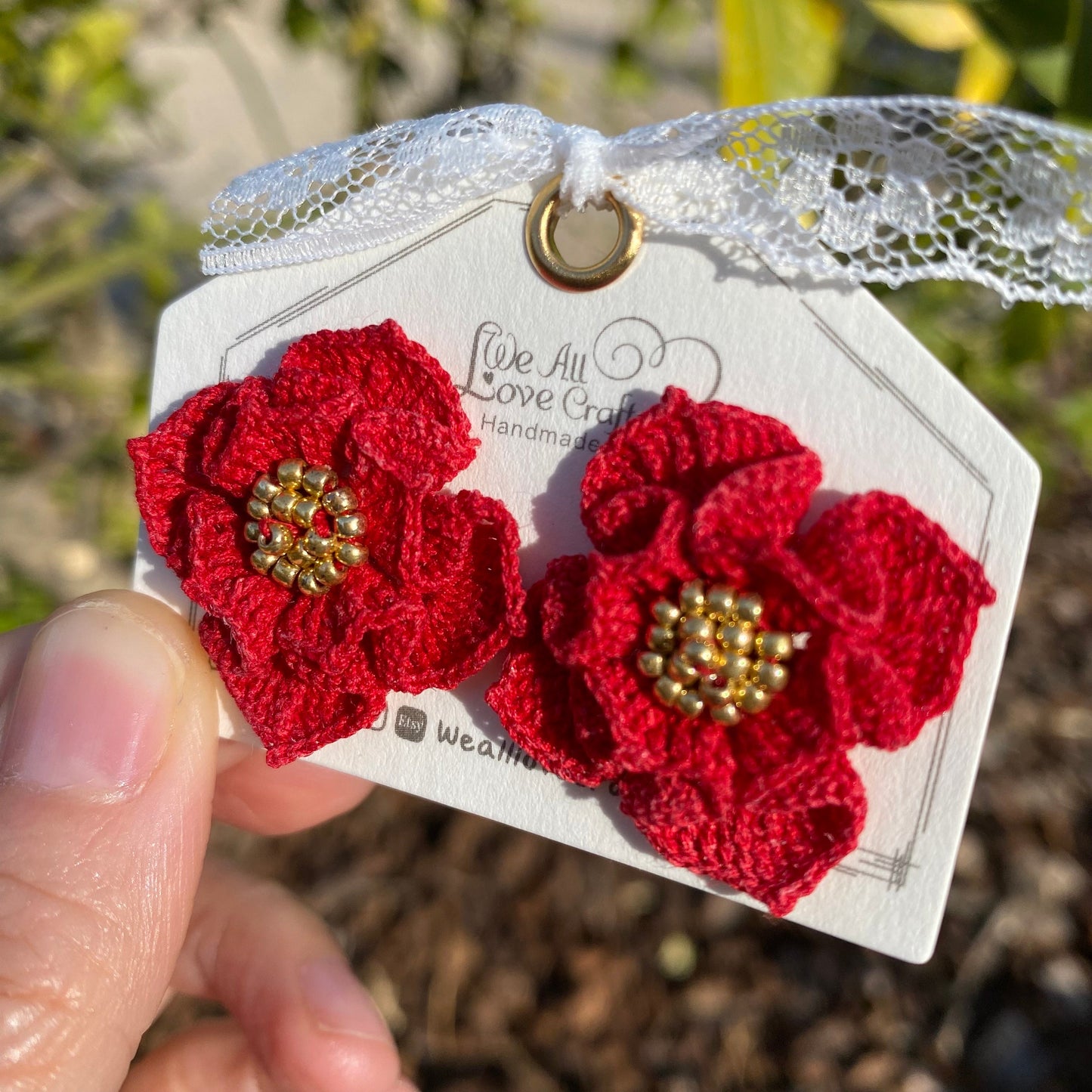 Red crochet flower with gold beads stud earrings/Microcrochet/14k gold/gift for her/kitted twine/Knitting handmade jewelry/Ship from US