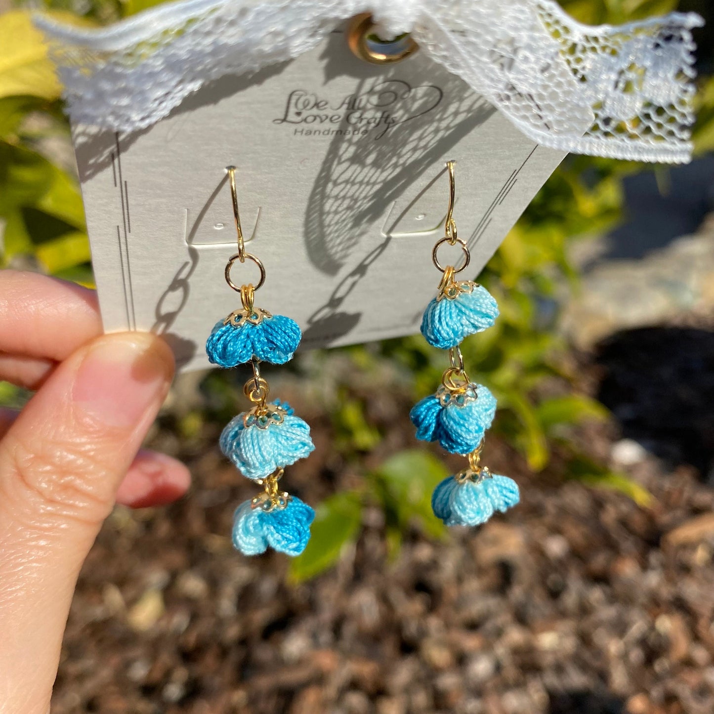 Load image into Gallery viewer, Light blue Ombre Puff flower Dangled earrings/Microcrochet/14k gold/Spring gift for her/Knitting handmade jewelry/Ship from US
