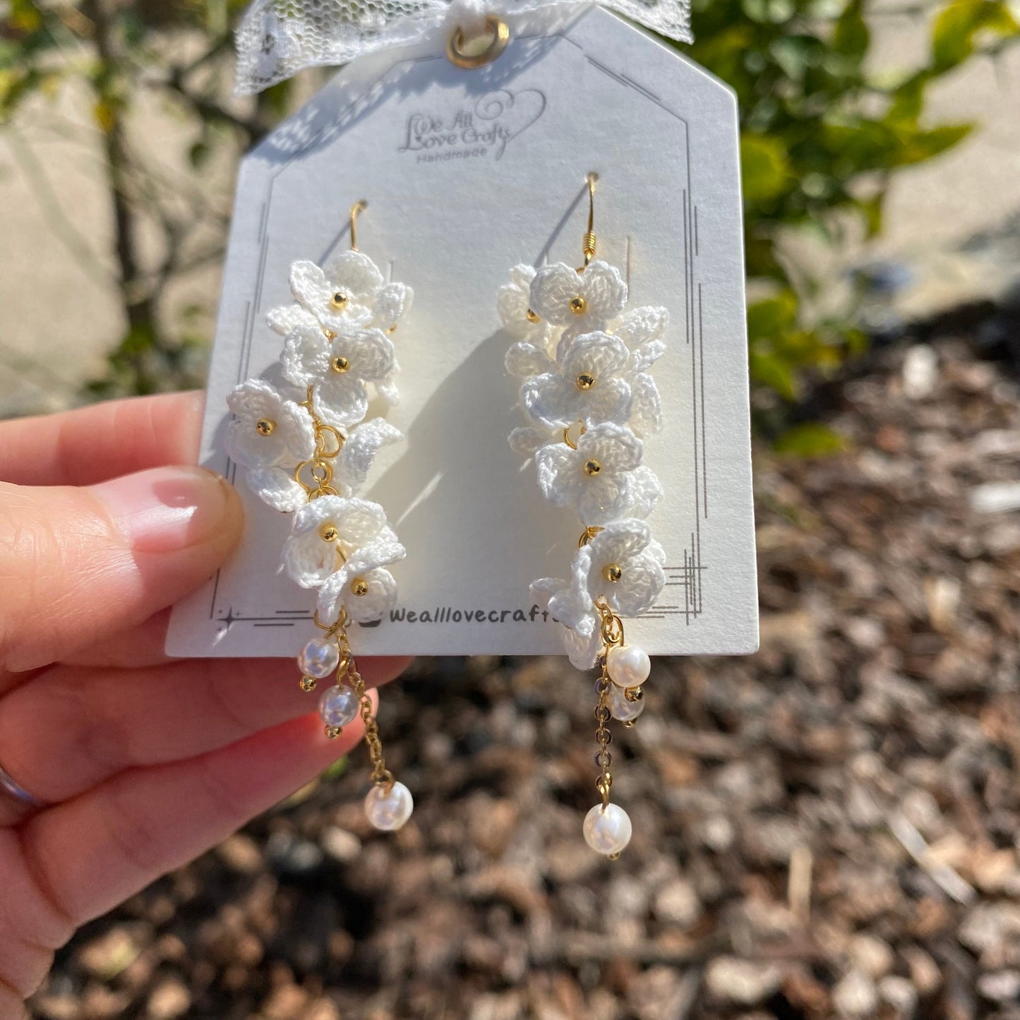 Load image into Gallery viewer, Pure crystal white flower cluster crochet dangle earrings/Microcrochet/14k gold/gift for her/Knitting handmade jewelry/Ship from US
