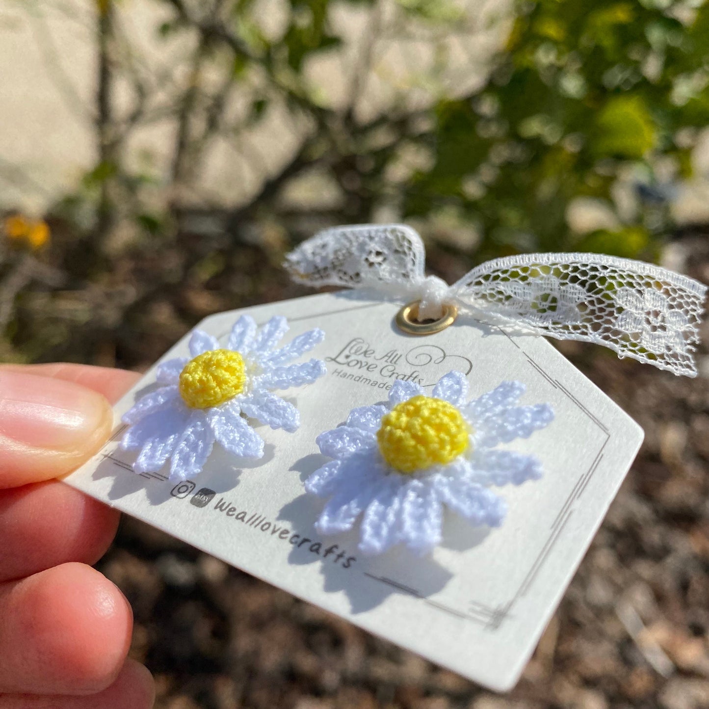 White Daisy flower crochet stud earrings/Microcrochet/Eco friendly Jewelry/Knitted/Spring floral outfit/Easter gift for her/Ship from US