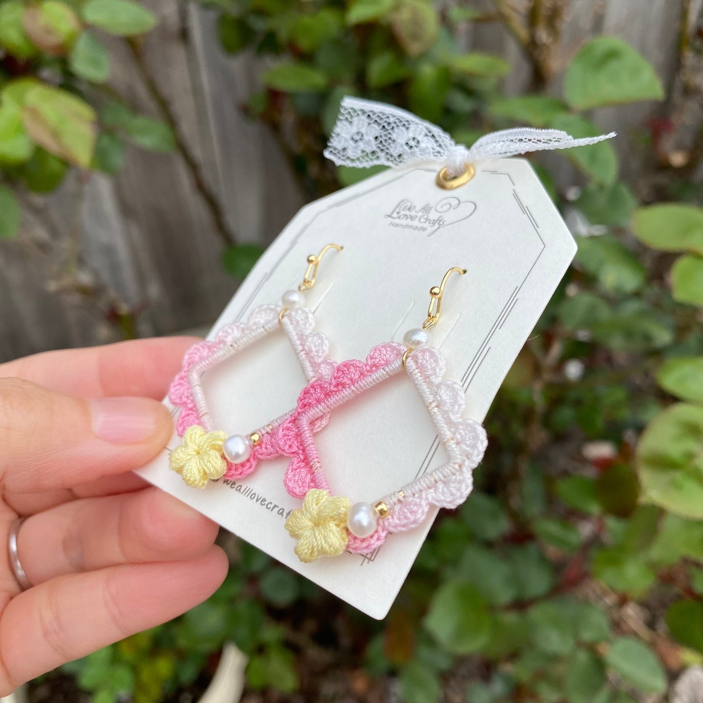 Ombre Pink with yellow flower and pearl crochet earrings in square shape/Microcrochet /dangle geometry jewelry/gift for her/Ship from US