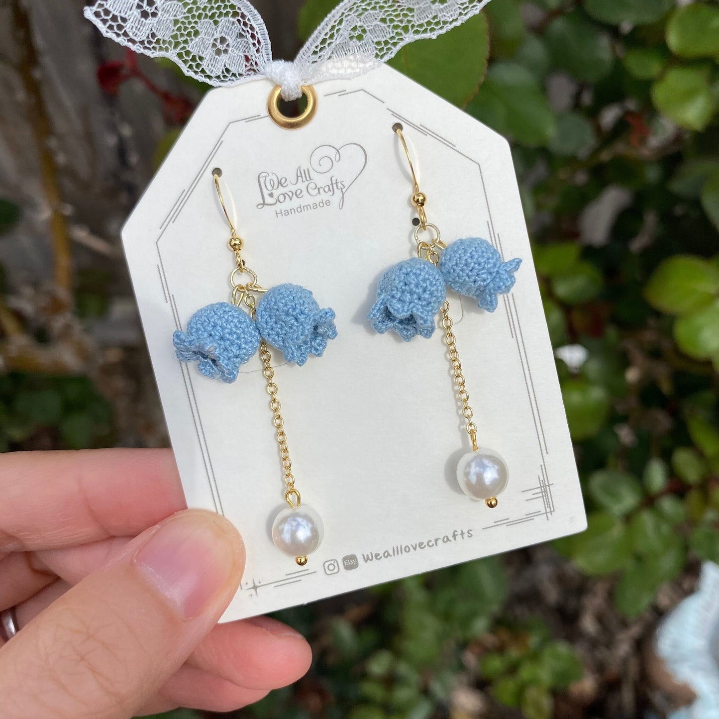 Load image into Gallery viewer, Blue Lily of the valley flower with pearl crochet dangle earrings/bell shaped/ Microcrochet/gift for her/Knitting handmade jewelry
