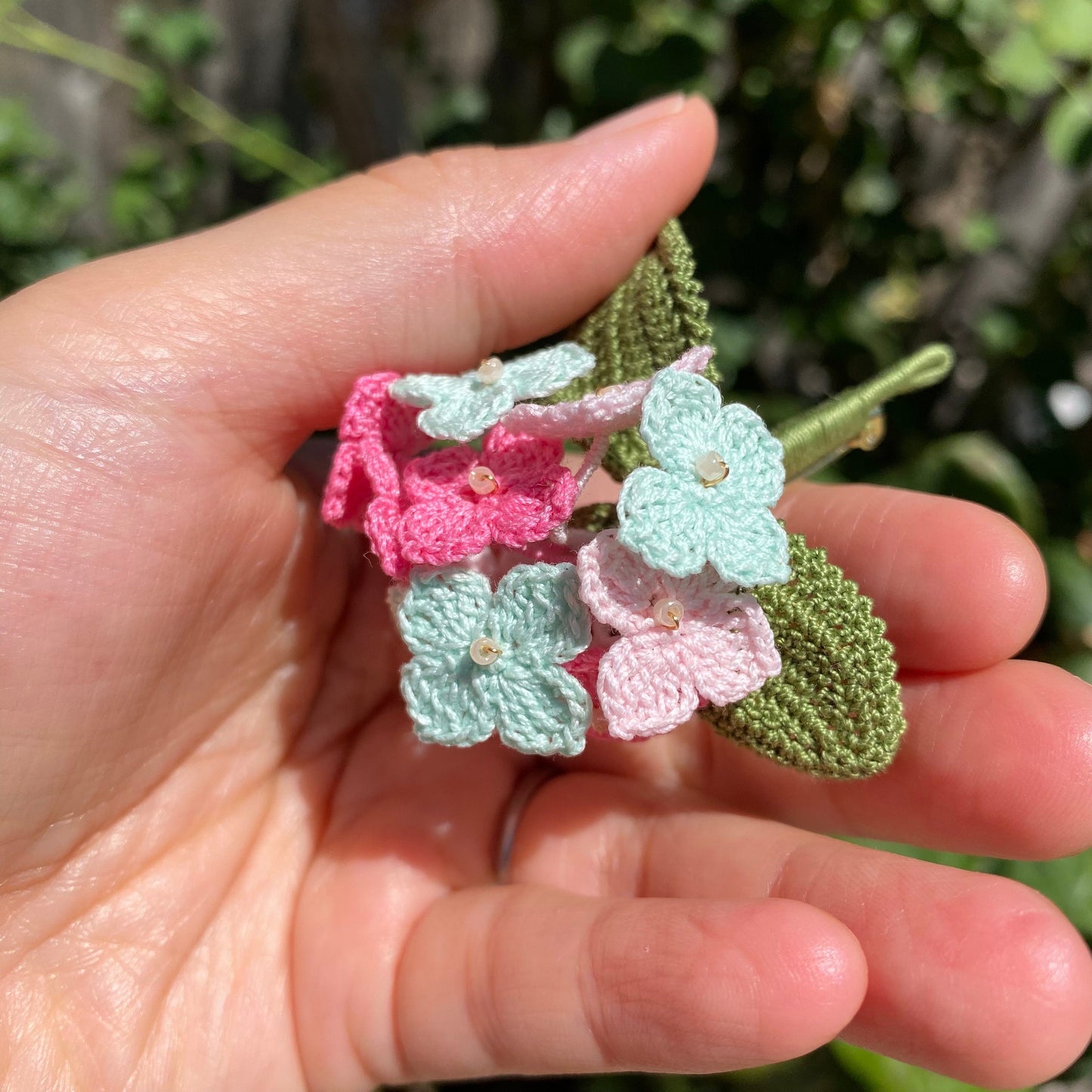 Load image into Gallery viewer, Pink and mint green hydrangea flower crochet brooch/Micro crochet /Handmade embroidery jewelry/gift for her birthday wedding anniversary
