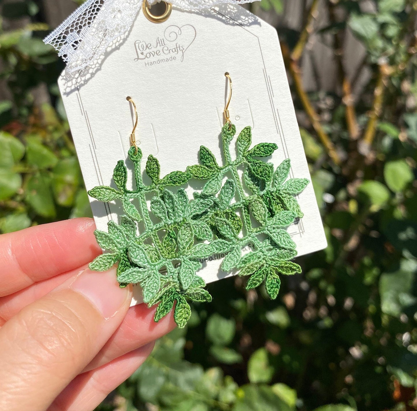 Green ombre fern leaf crochet handmade dangle earrings/microcrochet/Knitted jewelry/Forest style/Indoor plant/Polypodiophyta/Instagram