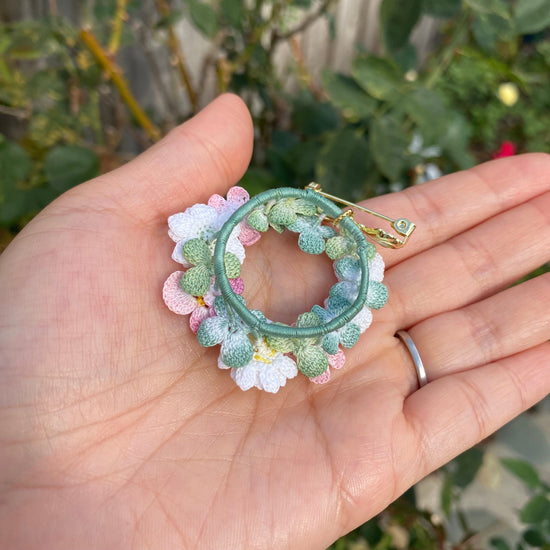 Load image into Gallery viewer, Pastel delicate flower Wreath crochet brooch/Micro crochet/Handmade Crochet brooch/Elegant brooch for her/Knitted flowers/Ship from US
