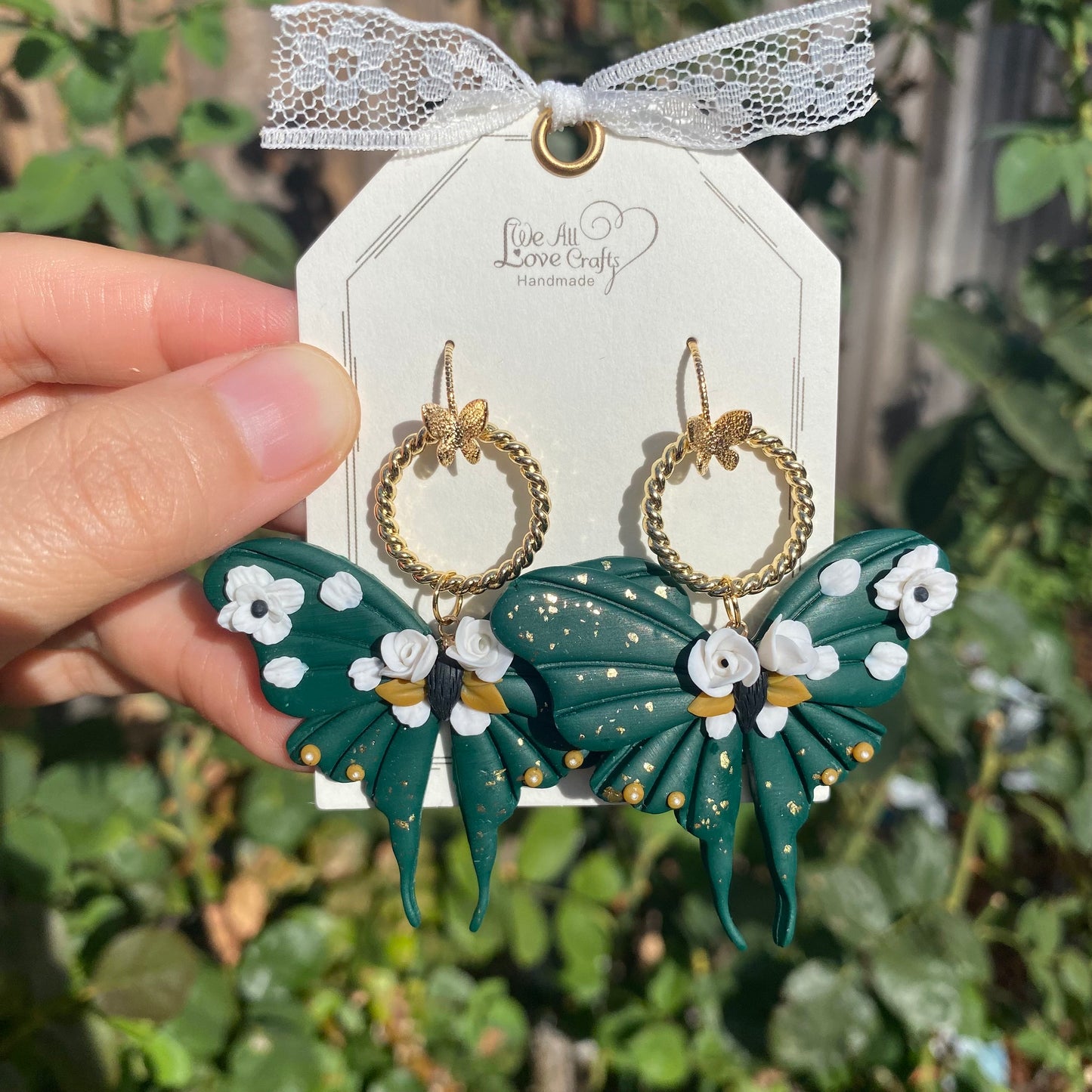 Load image into Gallery viewer, Vintage dark green butterfly with florals Polymer Clay handmade earrings/Wedding floral jewelry/bride and bridesmaid/Ship from US

