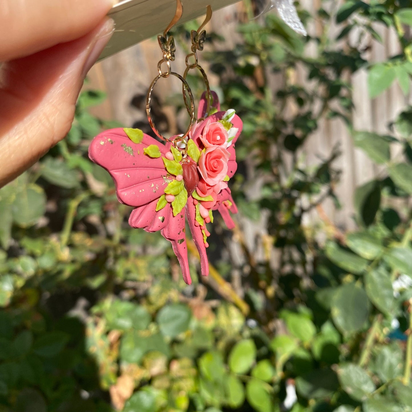 Red butterfly with florals Polymer Clay handmade earrings/Flower jewelry/Wedding flower earrings/bride and bridesmaid/Ship from US