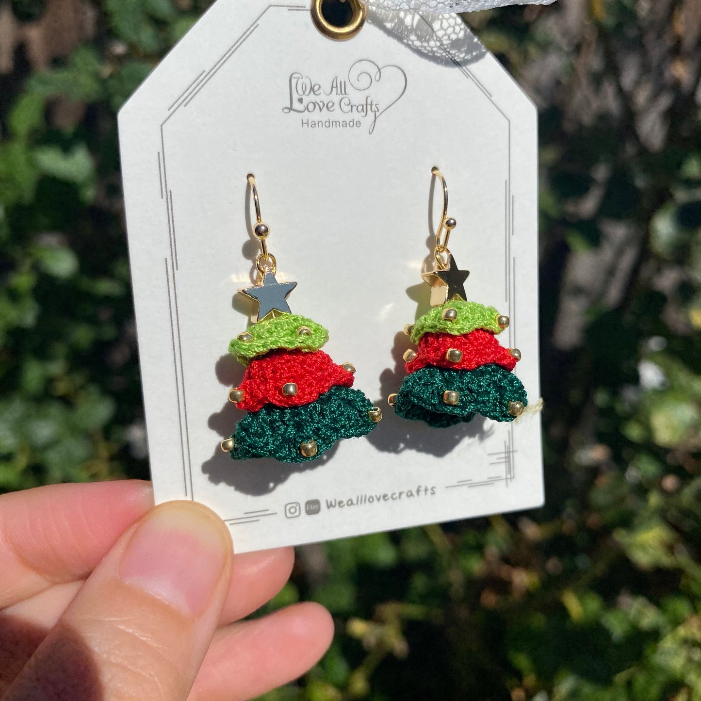 Christmas 3d layered tree crochet dangle earrings with beads/Red and Green/Microcrochet/gift for her/Knitting handmade jewelry/Ship from US