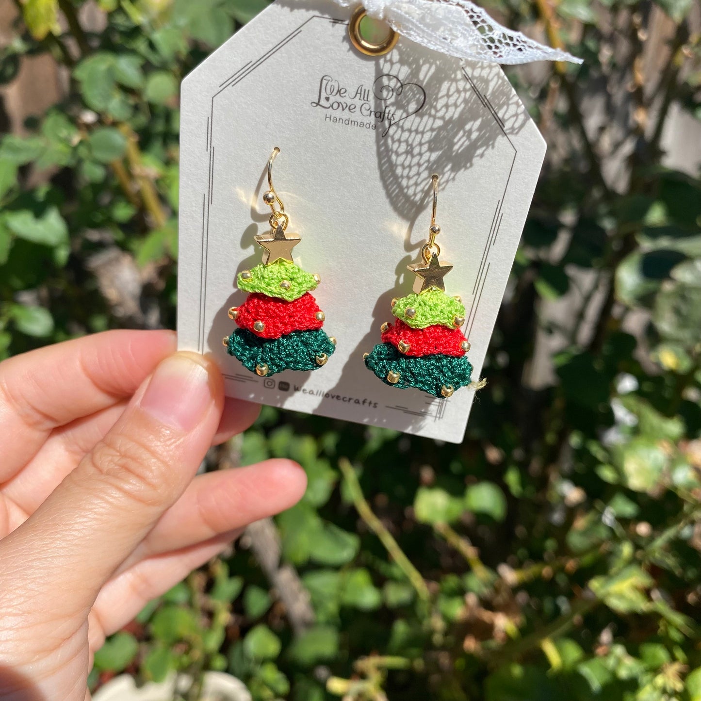 Christmas 3d layered tree crochet dangle earrings with beads/Red and Green/Microcrochet/gift for her/Knitting handmade jewelry/Ship from US