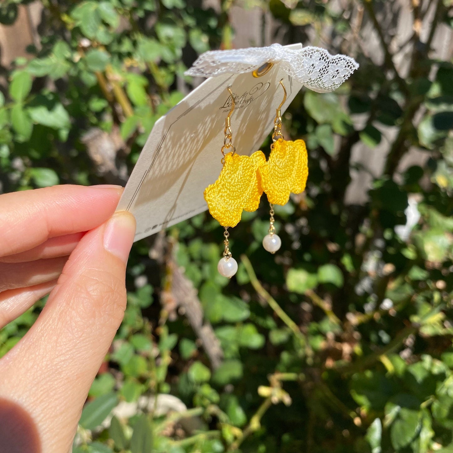 Fall yellow ombre ginkgo leaf with pearl crochet dangle earrings/Microcrochet/gift for her/Knitting handmade jewelry/Ship from US